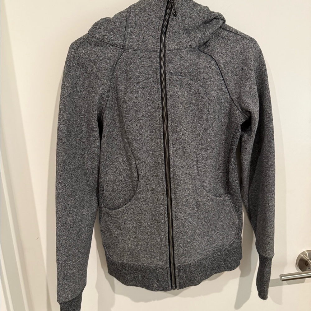 Women’s Gray Zip-Up Lulu lemon scuba Hoodie